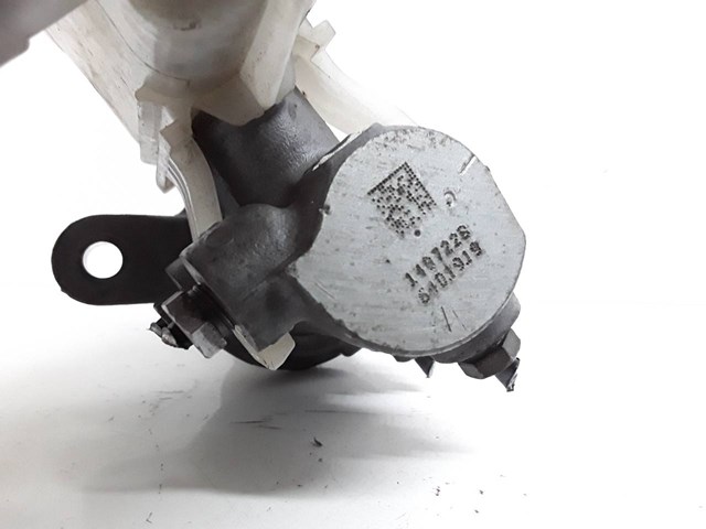 Główny cylinder hamulców Y24158 FIAT