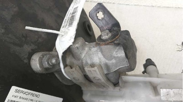 Główny cylinder hamulców Y24158 FIAT