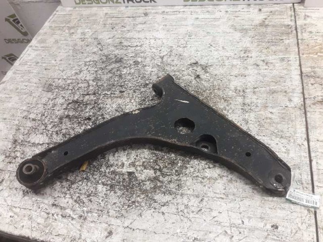 Wahacz zawieszenia przedniego dolny lewy YC153A053AL FORD