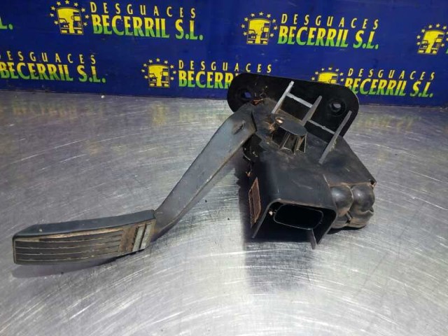 Pedał przyspieszenia (gazu) YC159F836BD FORD