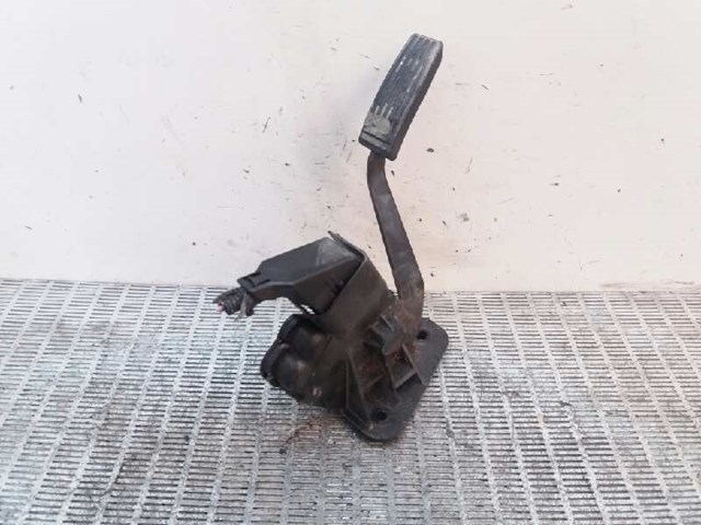 Pedał przyspieszenia (gazu) YC159F836BD FORD