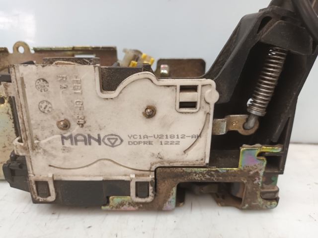 Zamek drzwi przednich prawych YC1AV21812AM FORD