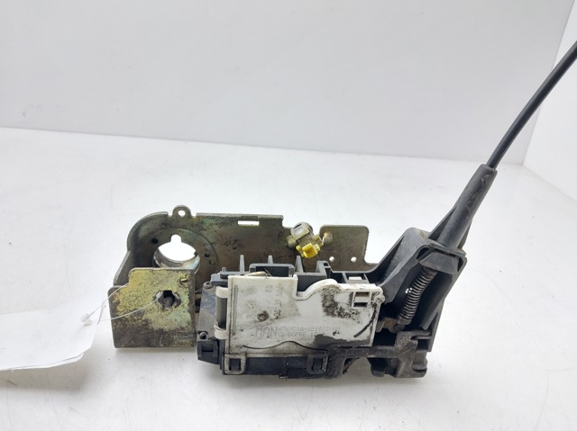 Zamek drzwi przednich prawych YC1AV21812AN FORD