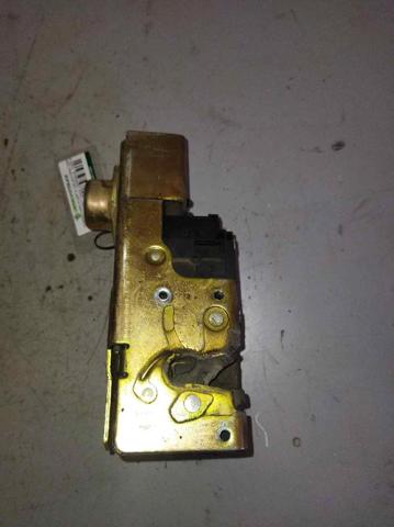 Zamek drzwi przednich prawych YC1AV21812AN FORD