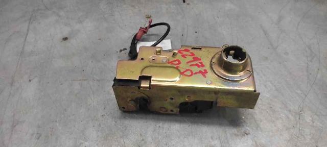 Zamek drzwi przednich prawych YC1AV21812AN FORD