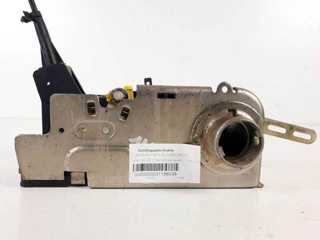 Zamek drzwi przednich prawych YC1AV21812AP FORD