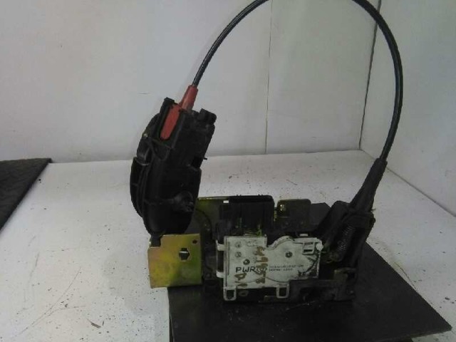 YC1AV21812CH Ford