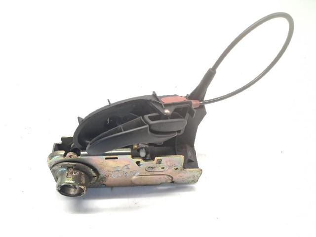 YC1AV21813BM Ford