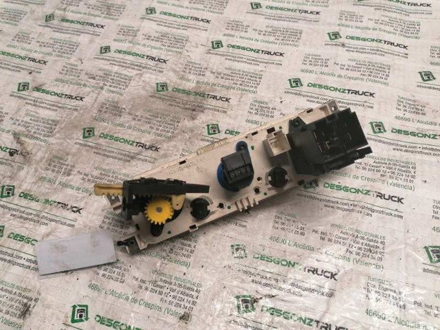 Sterownik trybów ogrzewania/klimatyzacji YC1H18D451A FORD
