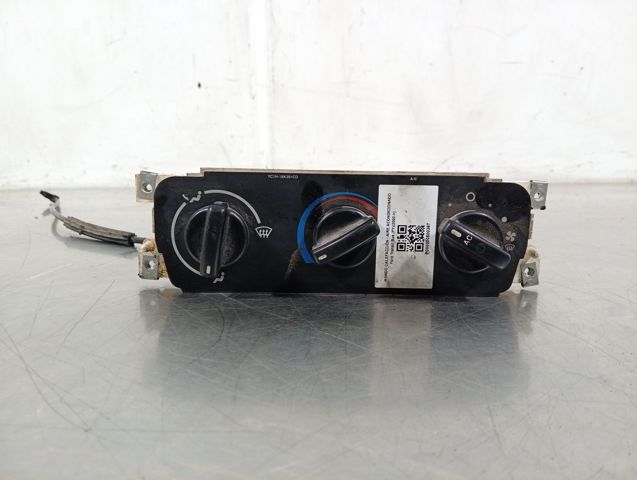 Sterownik trybów ogrzewania/klimatyzacji YC1H18D451A FORD