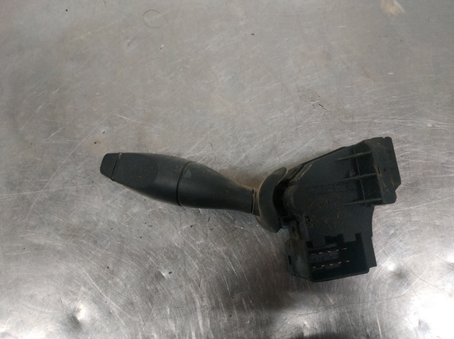 Przełącznik zespolony prawy YC1T17A553BC FORD