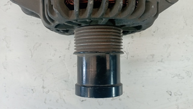 YC1U10300EA Ford