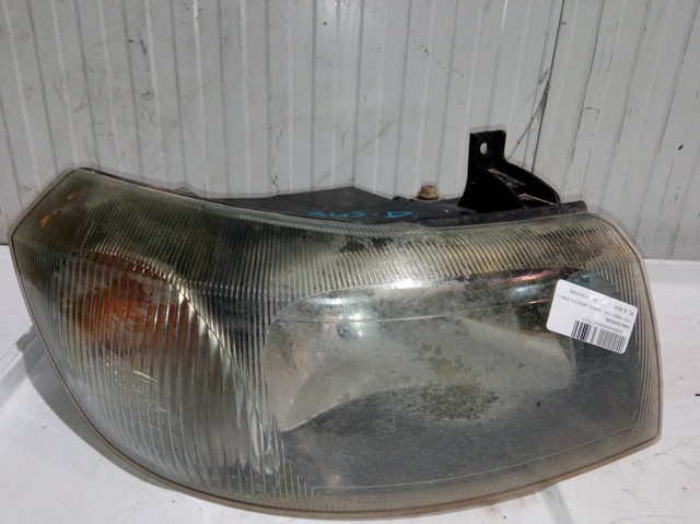 Reflektor prawy YC1X13100A FORD