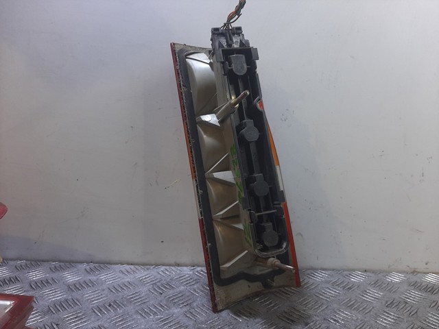 Lampa zespolona tylna lewa YC1X13N004A FORD