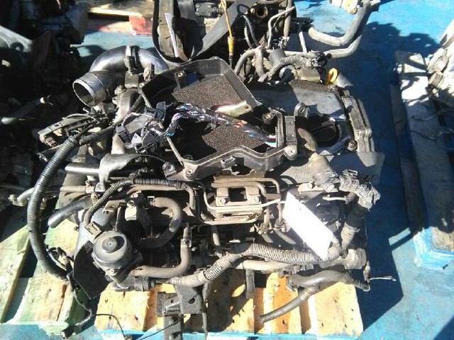 Silnik w komplecie YD22 NISSAN