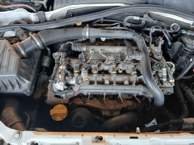 Silnik w komplecie Z13DT OPEL