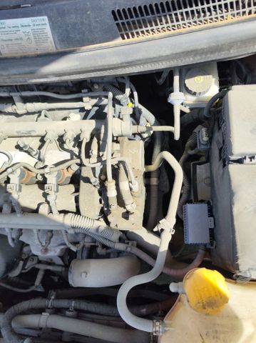 Silnik w komplecie Z13DTJ OPEL