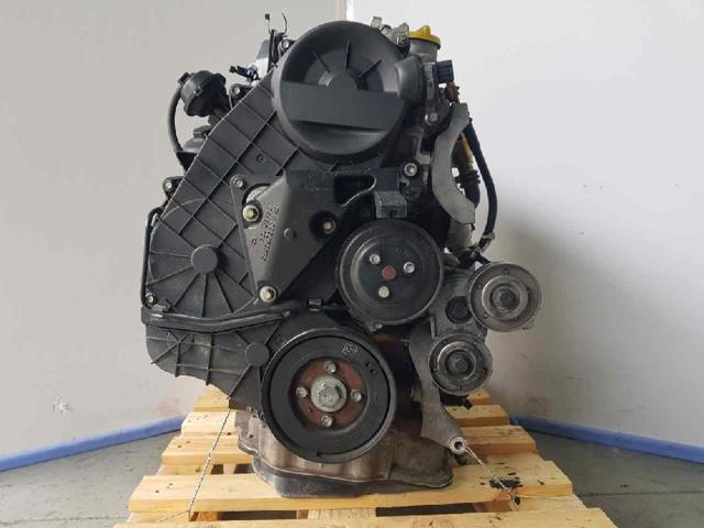 Silnik w komplecie Z17DTH OPEL