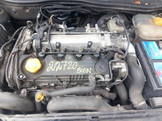 Silnik w komplecie Z19DT OPEL