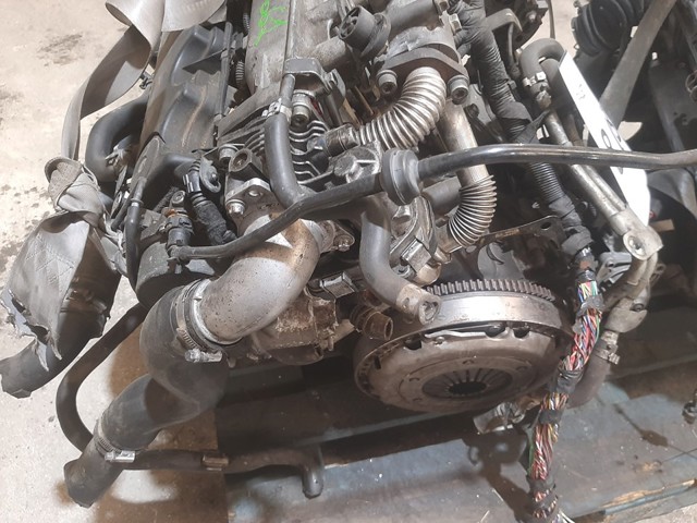 Silnik w komplecie Z19DT OPEL