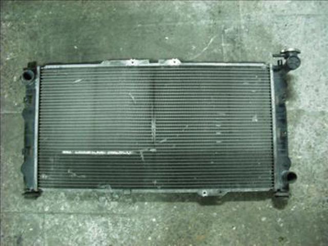 Chłodnica silnika ZL0115200A MAZDA
