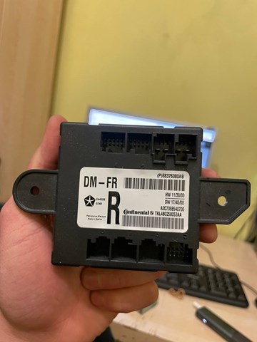 68376080AB Chrysler blok komfortu przednich drzwi