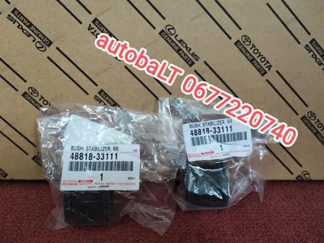 4881833111 Toyota Tuleja stabilizatora tylnego