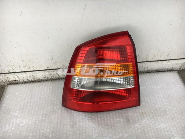 Lampa zespolona tylna lewa General Motors 13110929