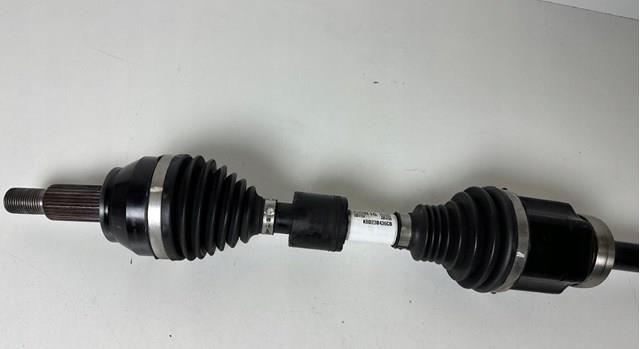 Półoś napędowa przednia prawa do Land Rover Range Rover EVOQUE L551