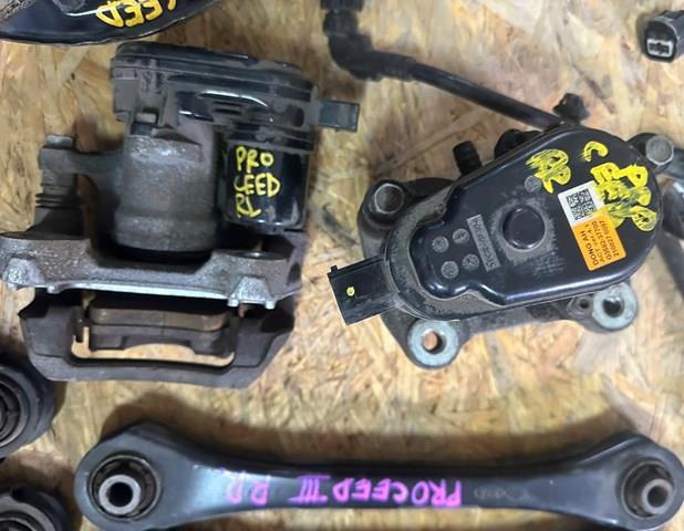  Hyundai/Kia G358237700