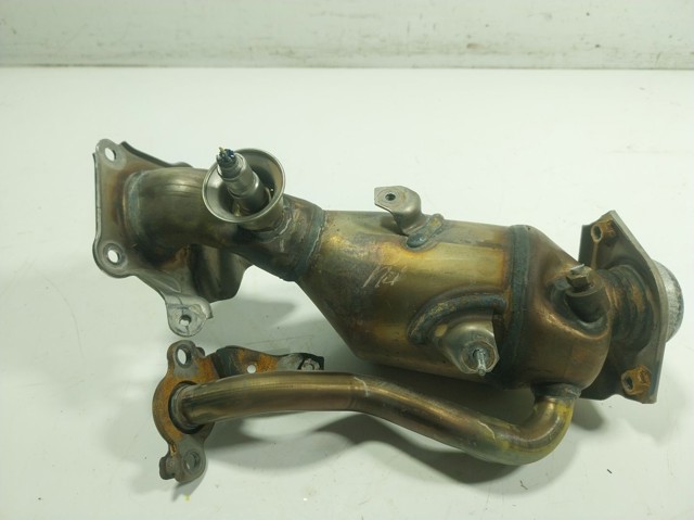 Kolektor wydechowy Toyota Yaris 