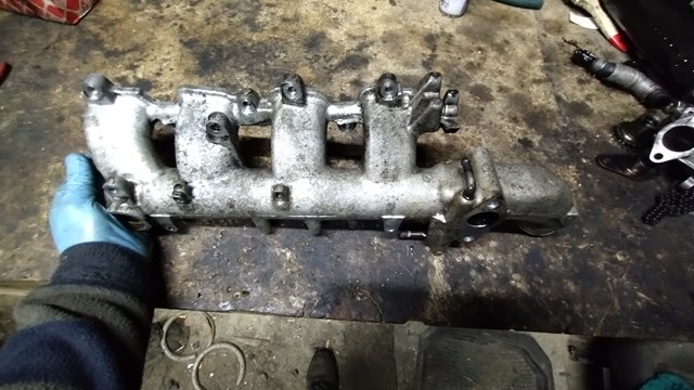  Kolektor ssący Nissan X-Trail 