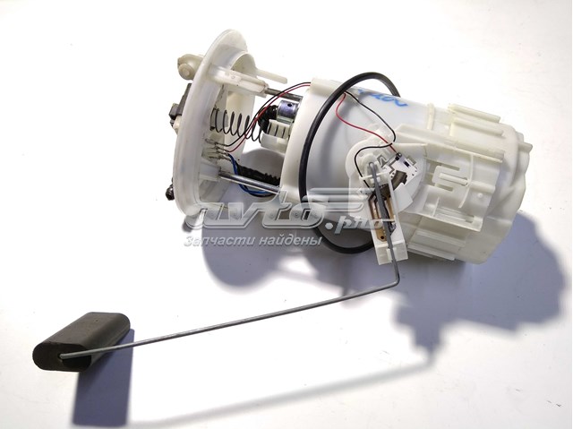 Moduł pompy paliwowej z czujnikiem poziomu paliwa Renault (RVI) 172024329R