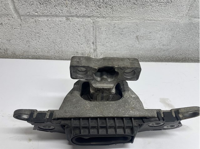 Poduszka (podpora) silnika prawa do Opel Astra K 