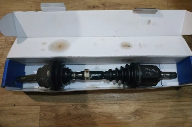 Do koszyka 51933669 Fiat/Alfa/Lancia Półoś napędowa przednia lewa