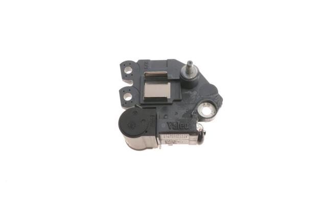 Regulator alternatora (przekaźnik ładowania) Suzuki Swift IV hatchback (MZ, EZ) (2010 - 2026) cena, od 63,90 USD