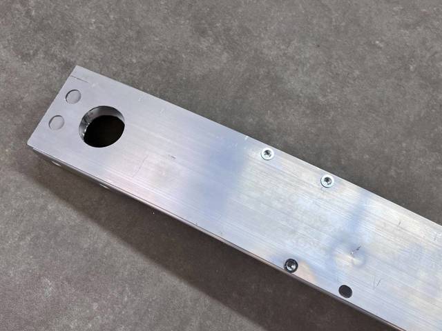 Wzmocnienie zderzaka przedniego Land Rover LR136981 cena, od 228,66 USD