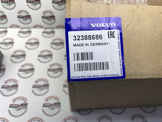 Do koszyka 32388686 Volvo Pompa oleju