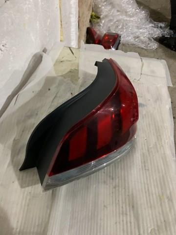 9807242780 Peugeot/Citroen Lampa zespolona tylna lewa