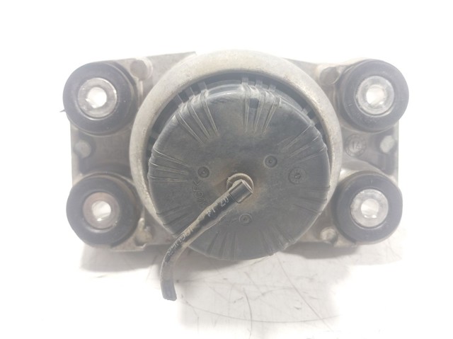 Poduszka (podpora) silnika lewa/prawa Land Rover LR057632