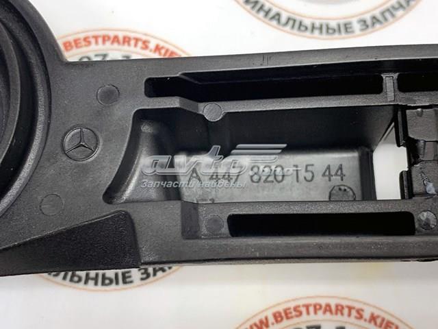 Ramię wycieraczki szyby tylnej Mercedes A447820154464 cena, od 36,32 USD