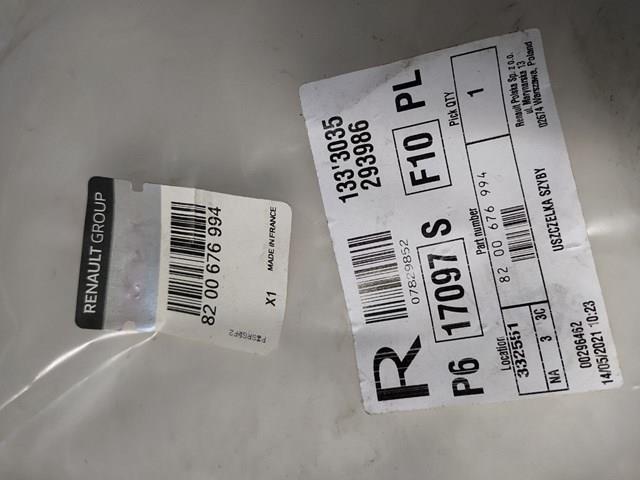  Listwa ochronna szyby przedniej Renault Master 2