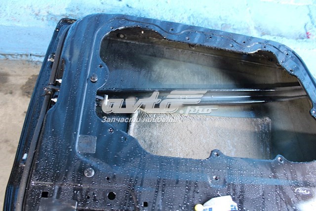  Drzwi przednie lewe Ford Kuga 1