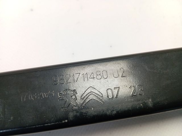 Do koszyka 9821711480 Peugeot/Citroen Wzmocnienie zderzaka przedniego
