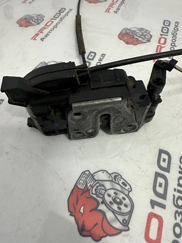 Zamek drzwi tylnych lewych skrzydłowych 5051598 Autotechteile