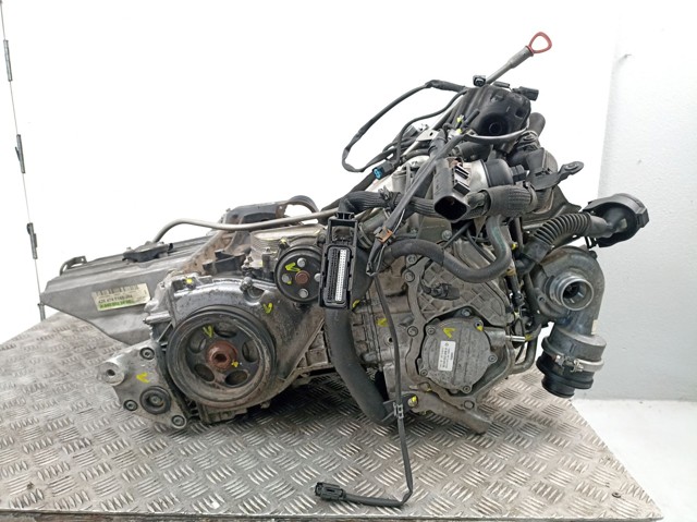  Silnik w komplecie Mercedes A 