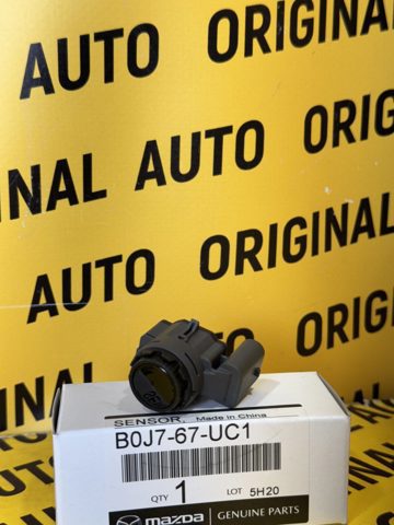 B0J767UC1 Mazda Czujnik parkowania przedni boczny