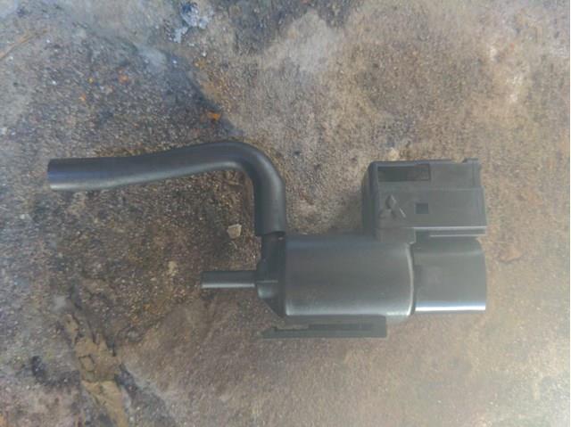 Zawór przełączający systemu doprowadzenia powietrza K5T49091 Mitsubishi
