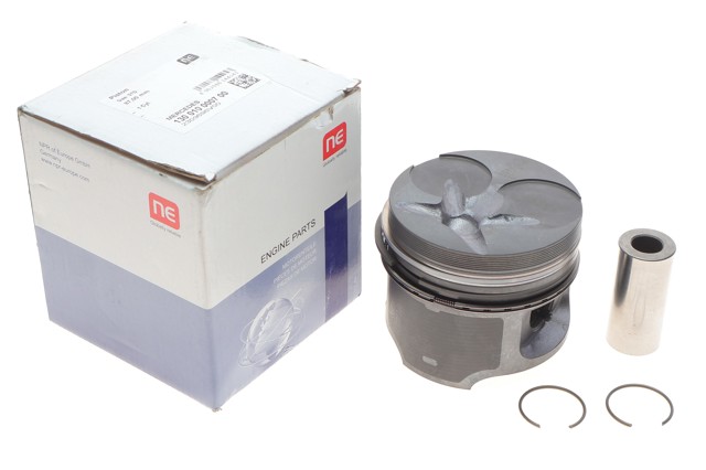 130010000700 NE/NPR Tłok, komplet do jednego cylindru, STD