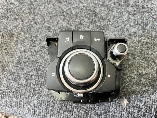 Wielofunkcyjny pilot sterowania Mazda GMJ666CM0A cena, od 120,88 USD